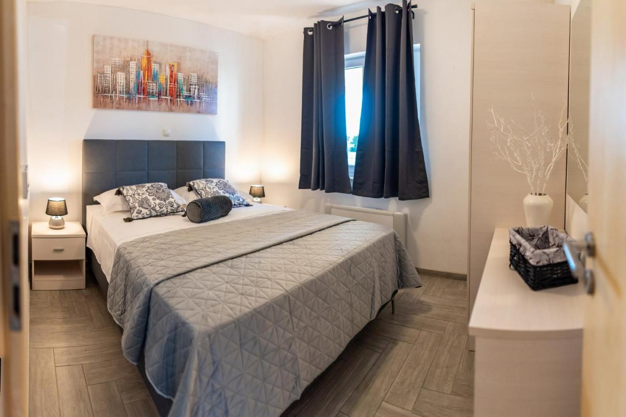 Apartments Sutalo تْسافتات المظهر الخارجي الصورة