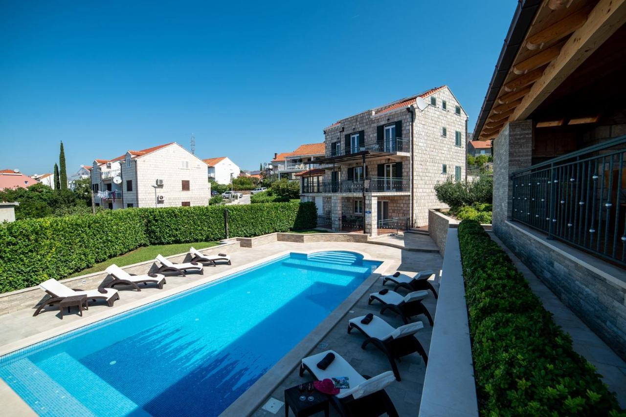Apartments Sutalo تْسافتات المظهر الخارجي الصورة