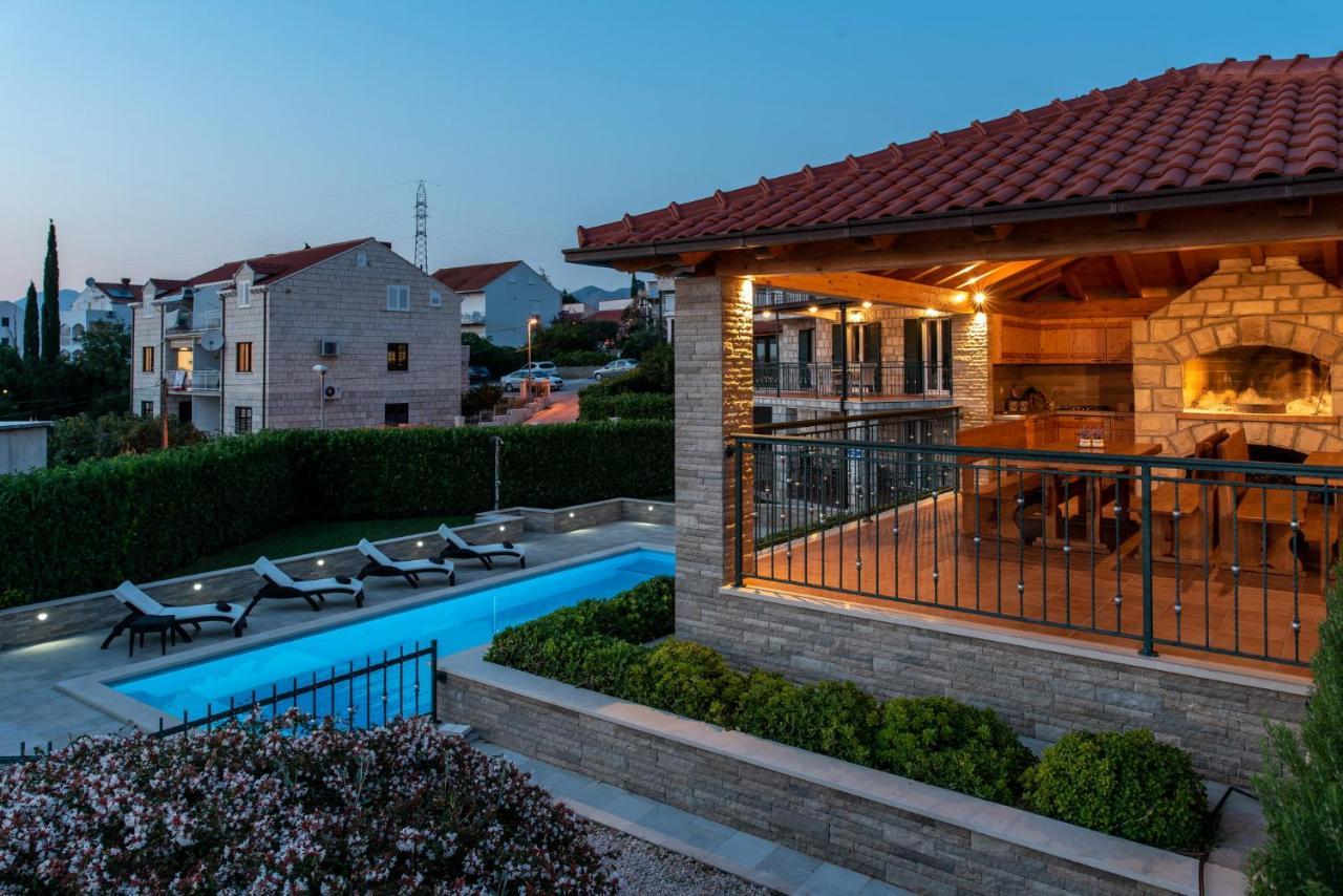 Apartments Sutalo تْسافتات المظهر الخارجي الصورة